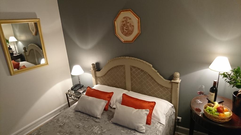 Hotel Restaurant Palais Cardinal แซงต์เตมีลียง ภายนอก รูปภาพ